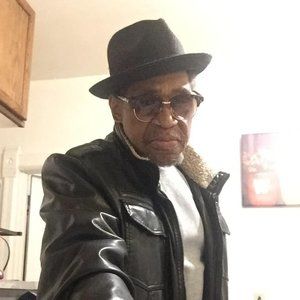 Meet your Posher, Charles